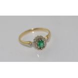 9ct yellow gold ring with green stone