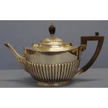 Edwardian sterling silver teapot