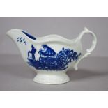 18th century Worcester miniature gravy boat