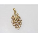 18ct yellow gold and diamond pendant