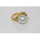 18ct yellow gold, baroque pearl & 3 diamond ring