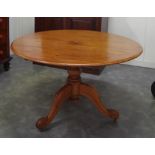 Victorian cedar pedestal table