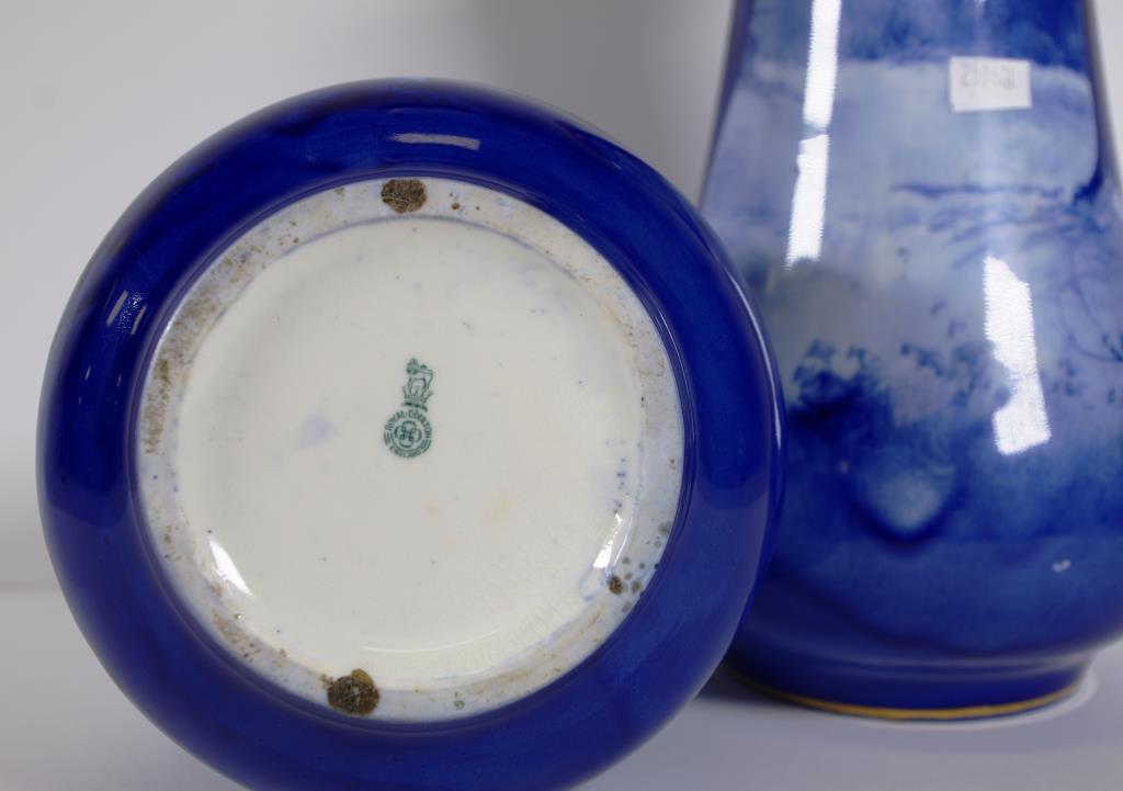 Two Royal Doulton blue children vases - Image 3 of 3