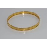 18ct yellow gold bangle