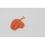 18ct gold & coral elephant pendant