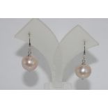 18ct gold and lavender pearl earrings