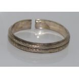 Vintage Chinese silver bracelet / cuff