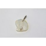 Small pearl set shell pendant with white gold bale