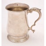 A George V silver christening mug, maker Charles & Richard Comyns, London,