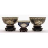 A pair of Chinese Export bowls for the Persian market and a similar smaller bowl: the exteriors