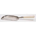 An Edward VII silver and ivory handled crumb scoop, maker Thomas Levesley, Sheffield,
