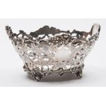 An Edward VII silver bon-bon basket, maker C S Harris & Sons Ltd, London, 1908: of oval outline,