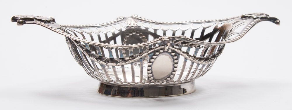 An Edward VII silver basket, maker William Hutton & Sons, London,