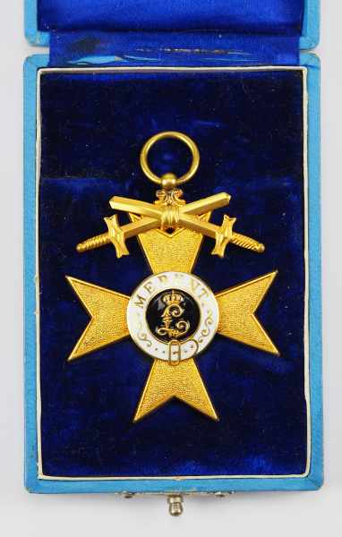 1.1.) Kaiserreich (bis 1933) Bayern: Militär-Verdienst Kreuz, 3. Form, 1. Klasse mit Schwertern, - Image 2 of 6