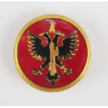2.1.) Europa Albanien: Abzeichen der Militz (Schwarzhemden).Bronze vergoldet, teilweise
