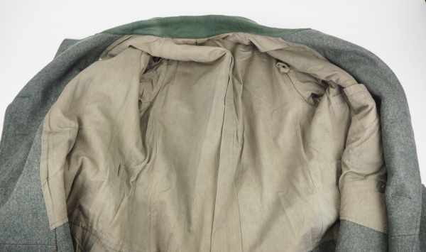 0.1.) Sammlung Stahlhelmbund Stahlhelmbund: Mantel.Felgraues Tuch, dunkelgrüner Kragen, mit grau - Image 4 of 4