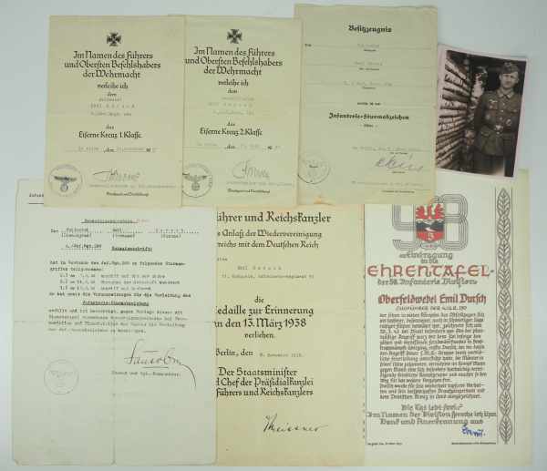3.1.) Urkunden / Dokumente Urkundennachlass eines Oberfeldwebels und Deutschen Kreuz in Gold Trägers