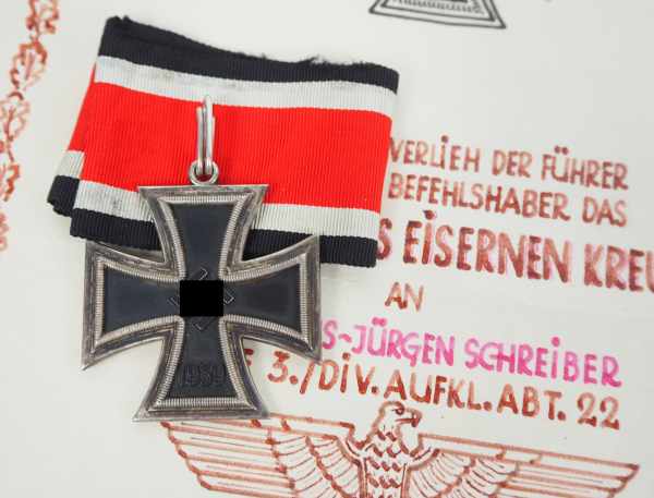 1.2.) Deutsches Reich (1933-45) Nachlass des Ritterkreuz Trägers Oberstleutnant Hans Jürgen - Image 2 of 4
