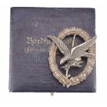 1.2.) Deutsches Reich (1933-45) Fliegerschützenabzeichen, mit Blitzbündel, im Bordfunker Etui -