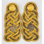 4.2.) Effekten / Ausrüstung Preussen: Paar Schulterstücke für einen Generalleutnant.Gold- und