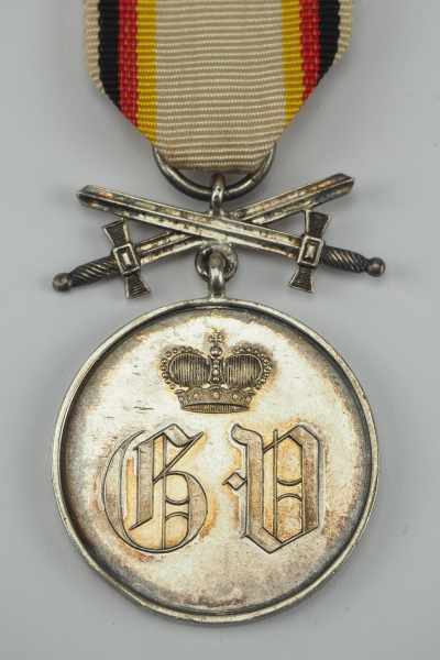 1.1.) Kaiserreich (bis 1933) Waldeck: Silberne Verdienstmedaille, mit Schwertern.Silber, Schwerter