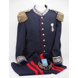 4.1.) Uniformen / Kopfbedeckungen Bayern: Uniform eines Staatsbeamten, mit Hose.1.) Uniformjacke: