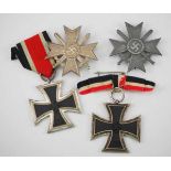 1.2.) Deutsches Reich (1933-45) 2 Kriegsverdienstkreuze 1. Klasse mit Schwertern und 2 EK2.1.)