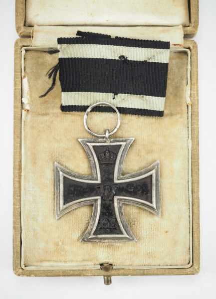 1.1.) Kaiserreich (bis 1933) Preussen: Eisernes Kreuz, 1914, 2. Klasse, im Etui.Geschwärzter