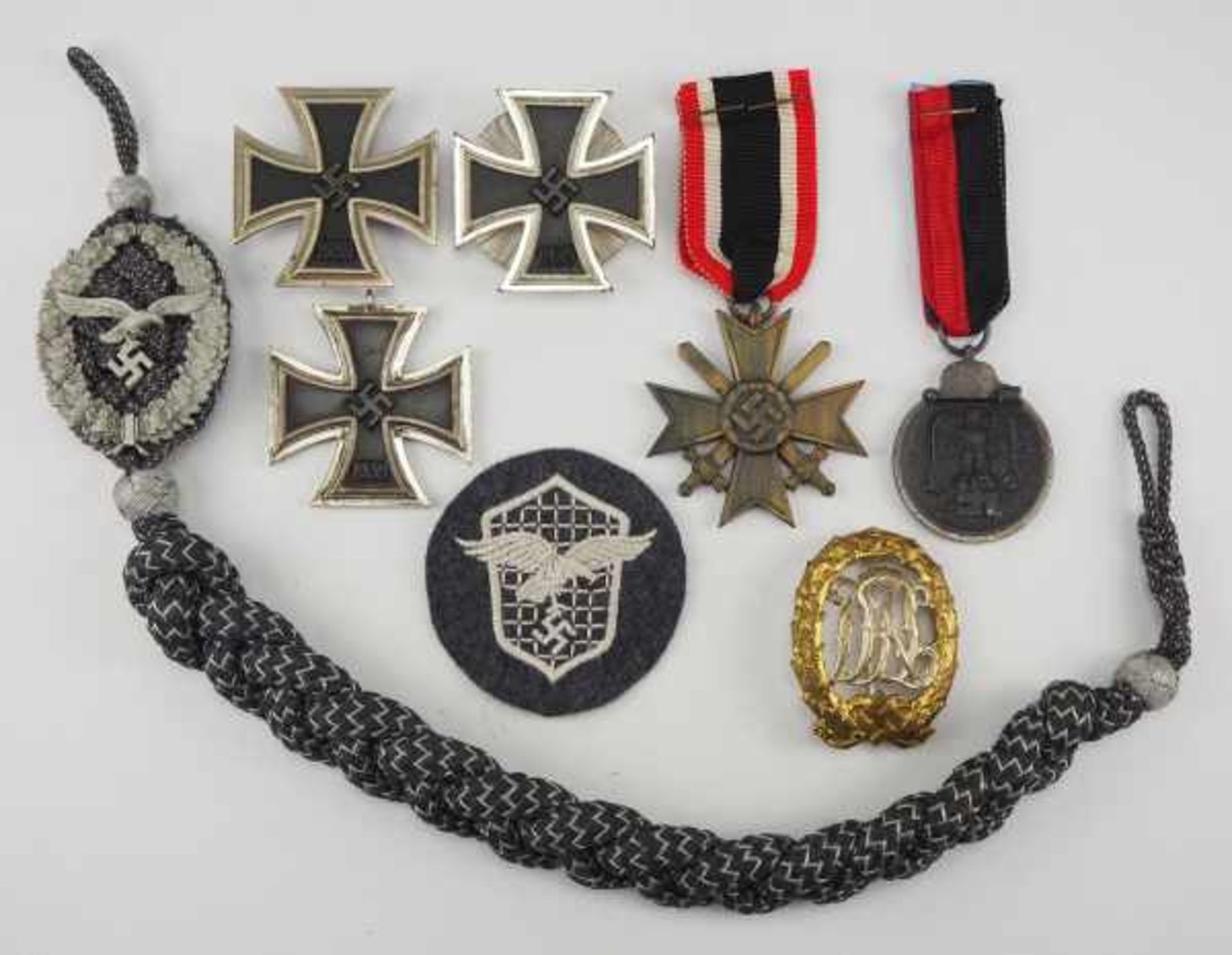 1.2.) Deutsches Reich (1933-45) Nachlass eines Luftwaffen Soldaten mit 7 Auszeichnungen.1.) Eisernes