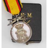 1.1.) Kaiserreich (bis 1933) Reuss: Silberne Verdienstmedaille, mit Schwertern, im Etui.Silber,