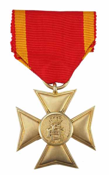 1.1.) Kaiserreich (bis 1933) Braunschweig: Militär-Verdienstkreuz, 1914.Silber vergoldet, im Ring