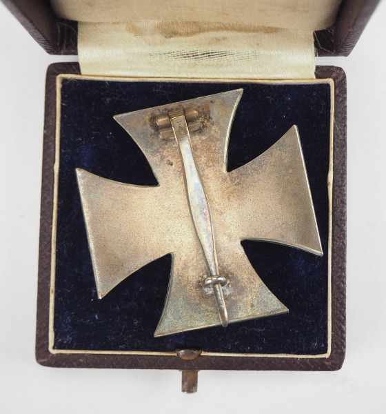 1.1.) Kaiserreich (bis 1933) Preussen: Eisernes Kreuz, 1914, 1. Klasse; im Etui.Geschwärzter - Image 4 of 4