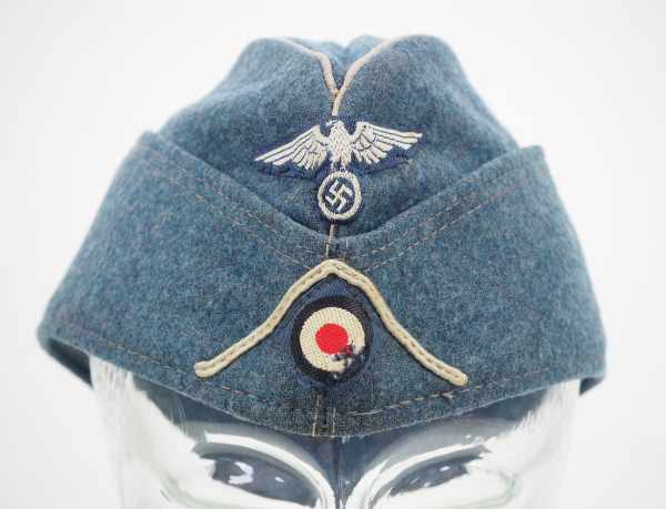 4.1.) Uniformen / Kopfbedeckungen Bahnschutz Schiffchen.Blaues Tuch, maschinengewebter Adler und - Image 2 of 4