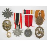 1.2.) Deutsches Reich (1933-45) Nachlass mit 6 Auszeichnungen.1.) Kriegsverdienstkreuz, 1. Klasse