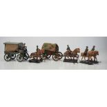 7.3.) Spielzeug 2 bespannte Elastolin Wagen mit 2 bzw. 4 Pferden.1.) Sanitäts-Planwagen, bespannt, 2