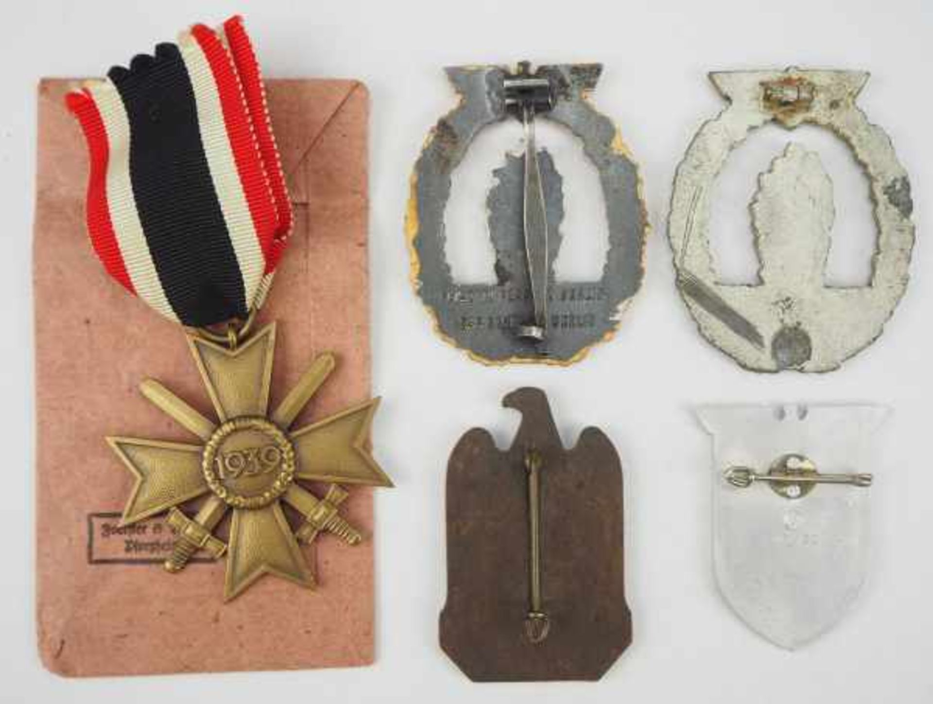 1.2.) Deutsches Reich (1933-45) Nachlass eines Minensuchers.1.) Kriegsverdienstkreuz, 2. Klasse - Image 2 of 2