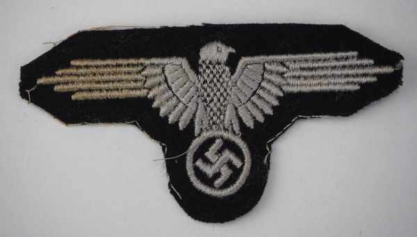 4.2.) Effekten / Ausrüstung SS: Ärmeladler.Maschinengestickte Ausführung.Zustand: II 4.2.) Insignias