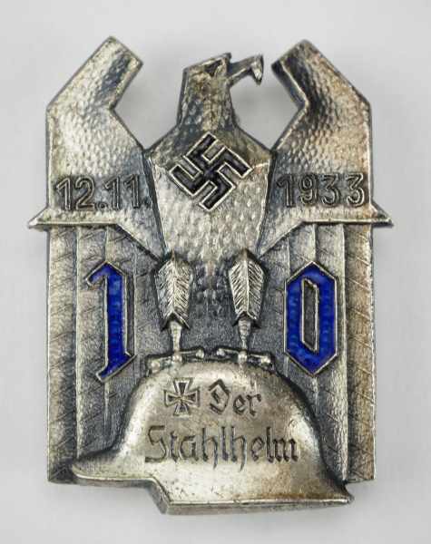 1.1.) Kaiserreich (bis 1933) Stahlhelmbund: Abzeichen 12.11.1933 - 10 Jahre.Buntmetall versilbert,