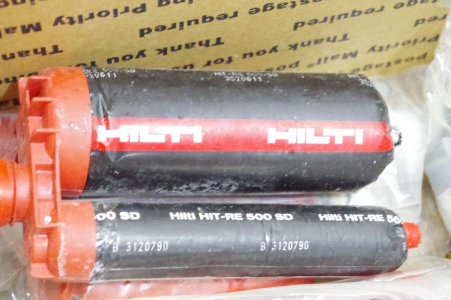 (8) HILTI HIT-RE 500-SD Injectable Epoxy Mortar, Some Broken - Image 2 of 3