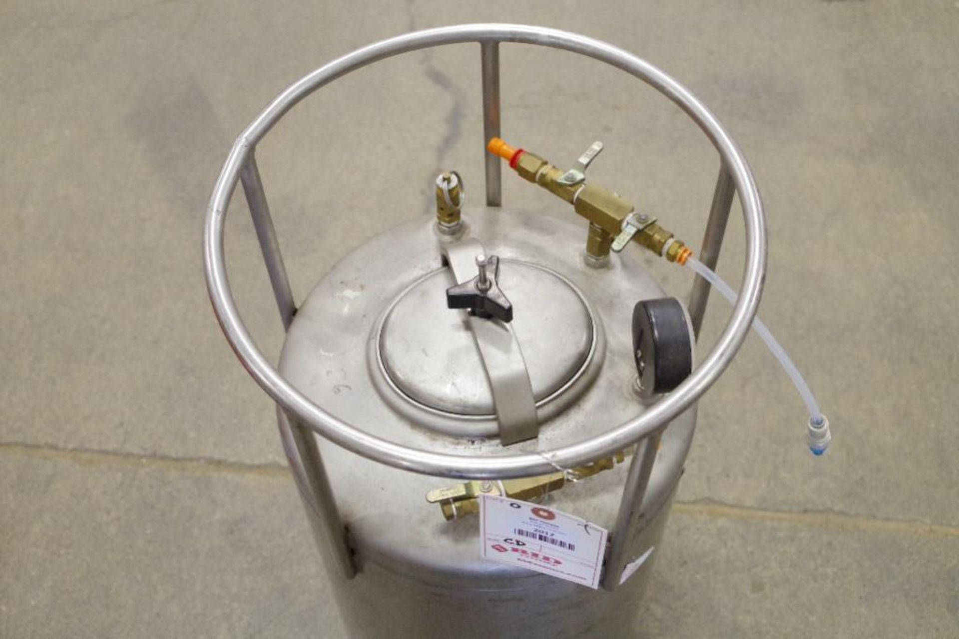 UTILX Canister Assembly Approx 12" Diameter x 29" High - Image 2 of 4