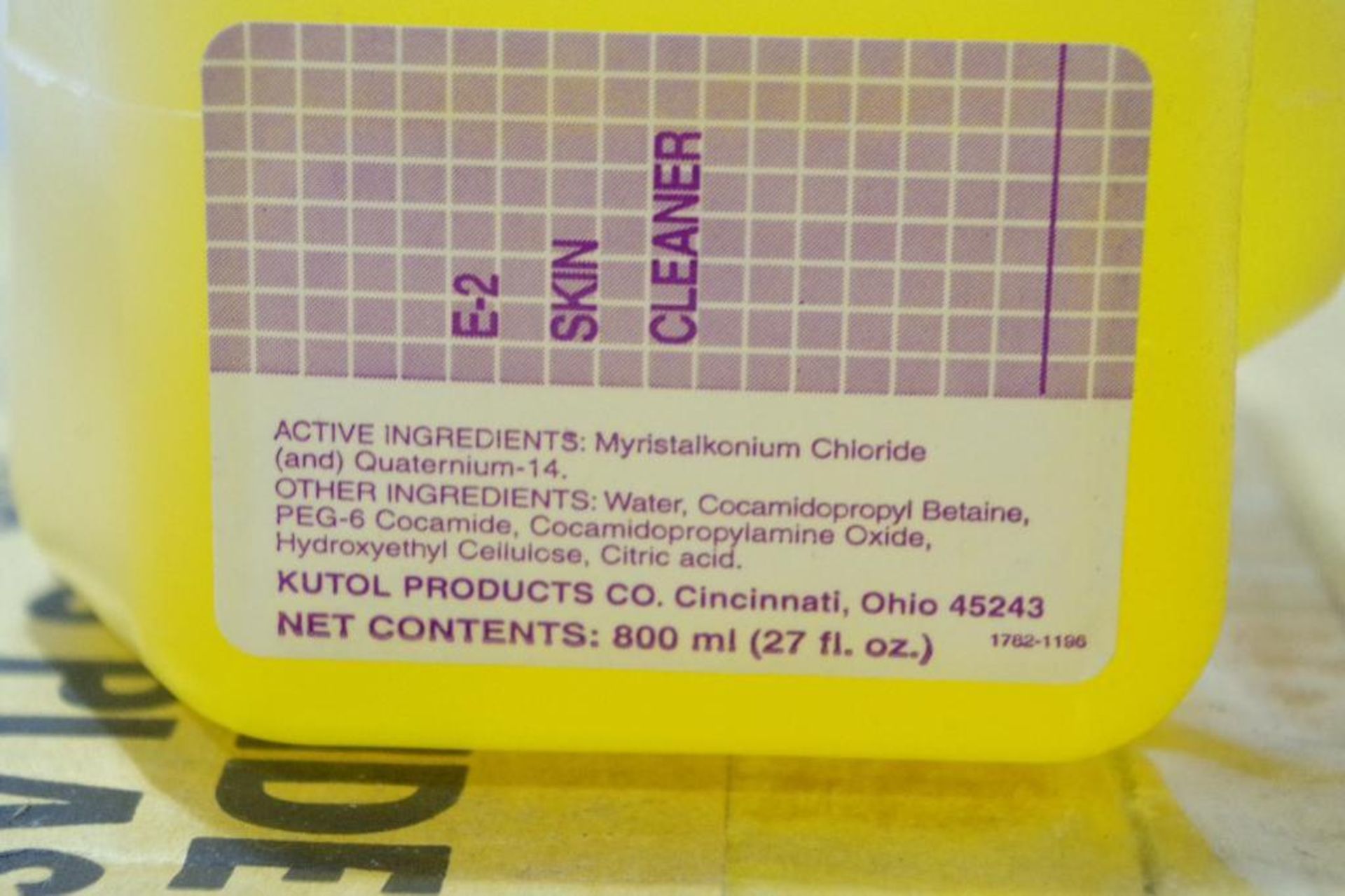 (2) Cases HSC E-2 Skin Cleanser Sanitizer 800 ml. Bottles (2 Cases of 12 Bottles) - Image 4 of 4