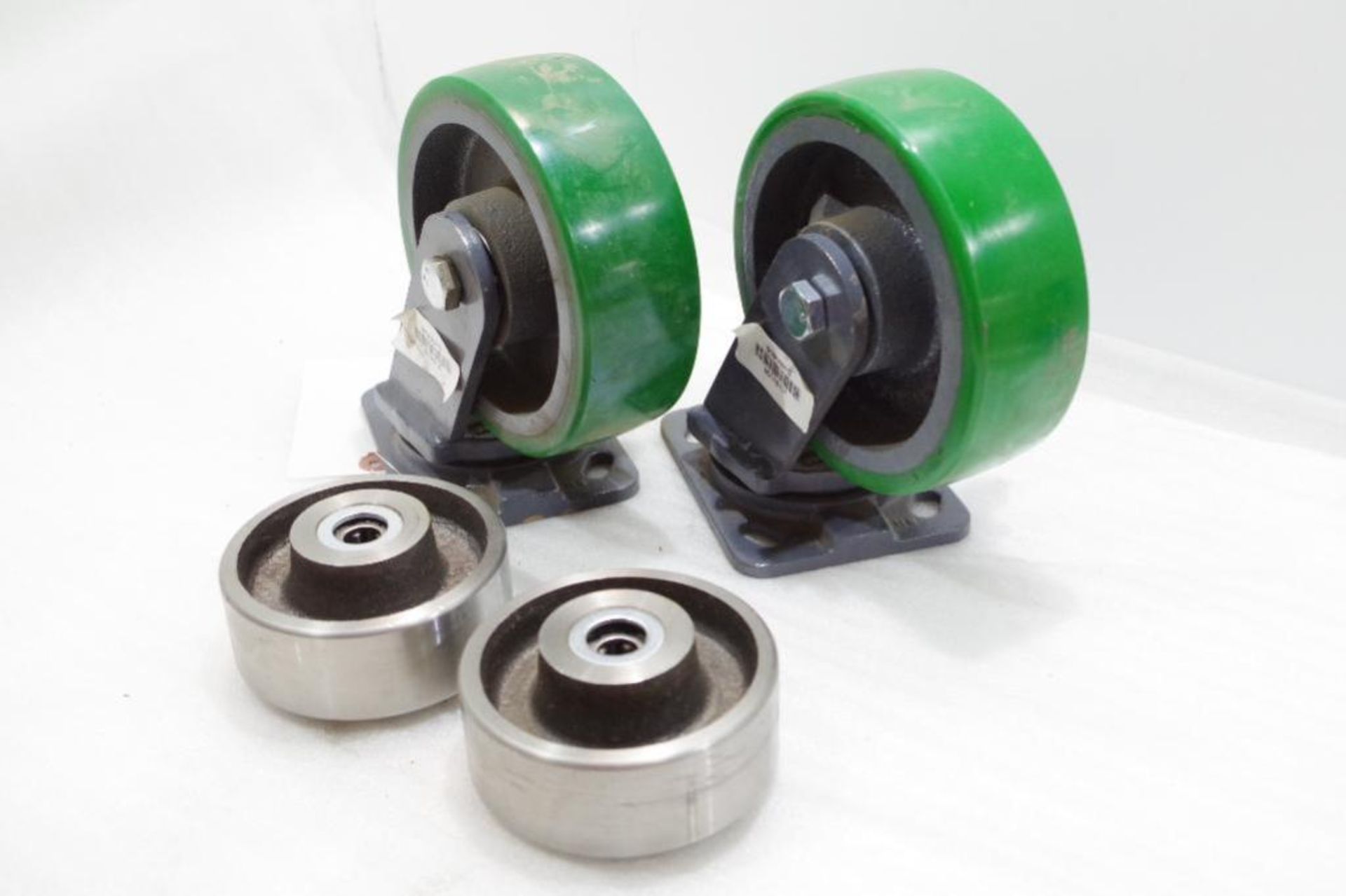 (2) Green 6" Medium-Duty Swivel Plate Caster, 1250 lb. Load Rating & (2) Unknown 4" Steel Wheels - Image 2 of 2