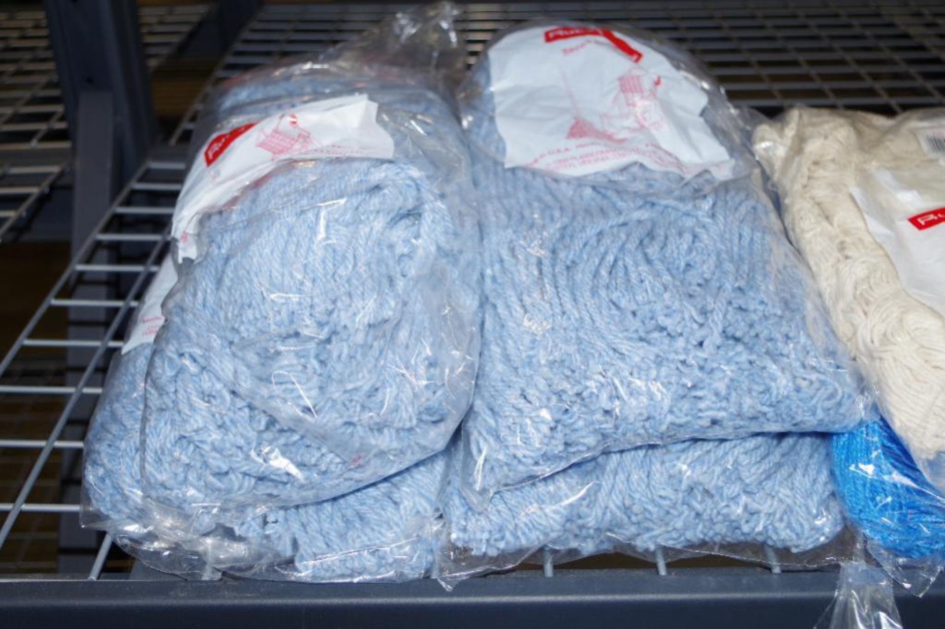 (10) NEW Misc. RUBBERMAID Products: 24" and 36" Dust Mops & Mop Heads - Image 6 of 7