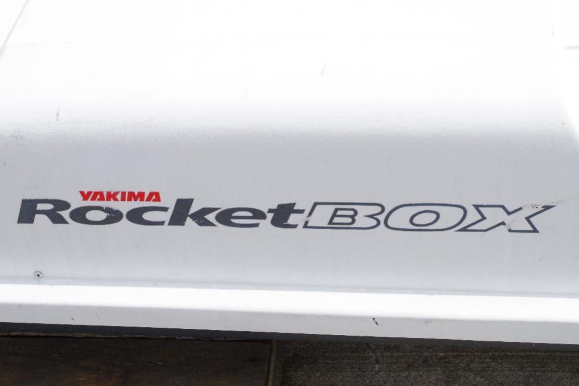 YAKIMA Rocket Box w/ Brackets (inside), Size: 24" x 90" - Image 2 of 4