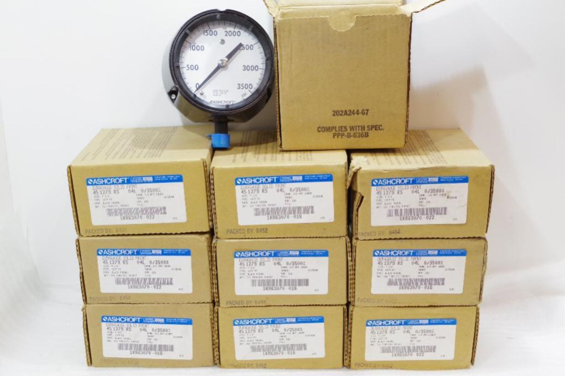 (10) ASHCROFT Duragauge 4-1/2" Pressure Gauges 0 - 3500 PSI M/N 1279 RS (Appear New)