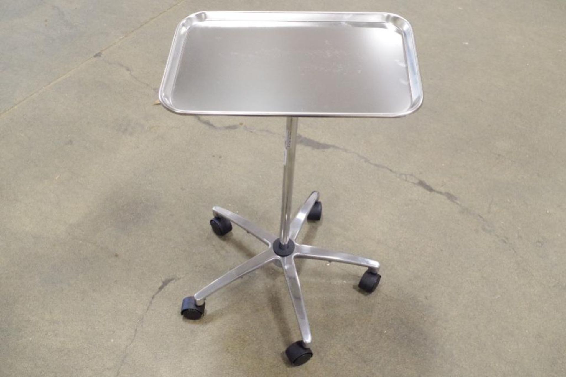 DRIVE Medical Mayo-Instrument Stand w/ 5 Casters M/N 13071 - Image 2 of 3