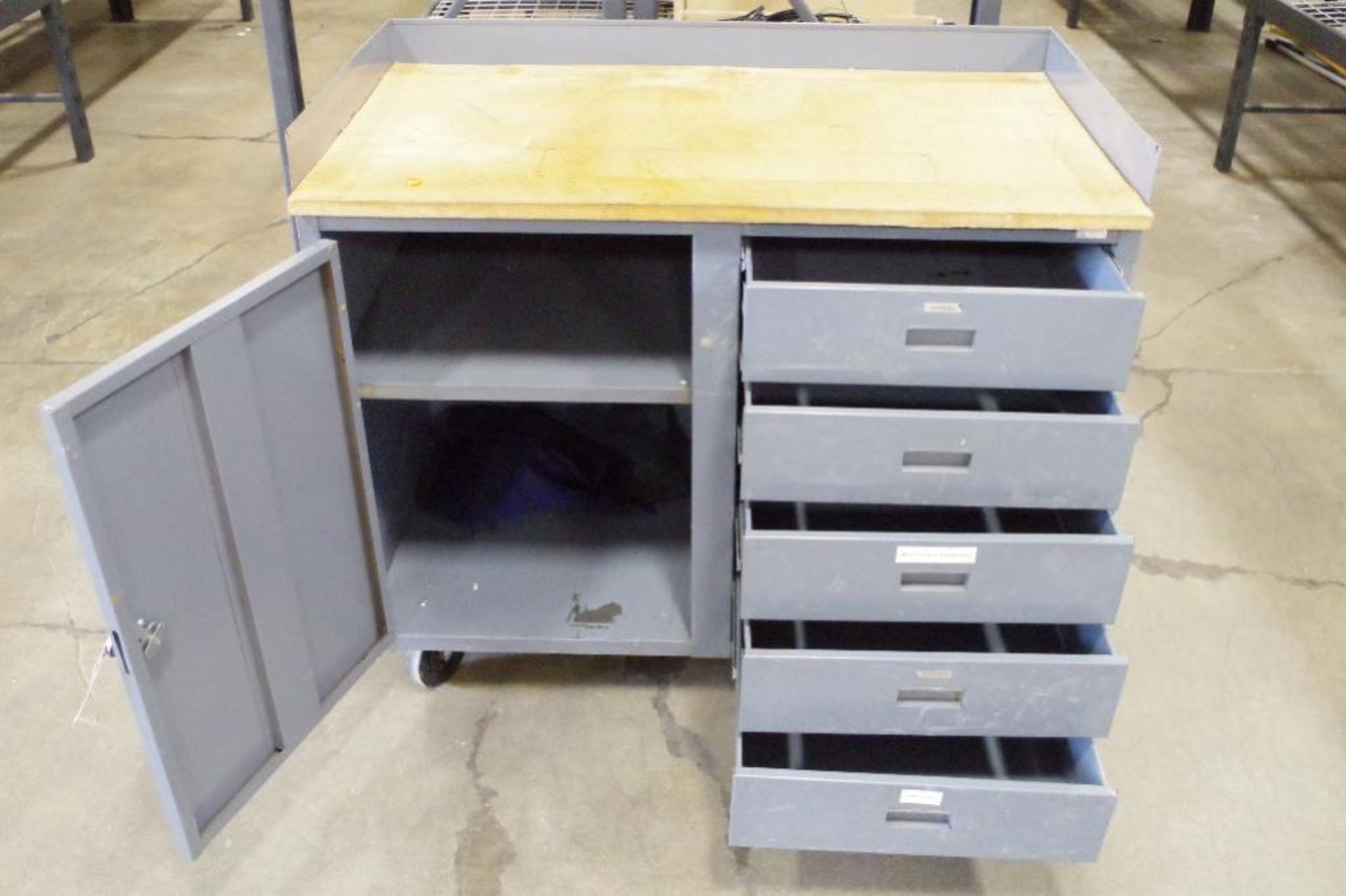 Rolling Metal Shop Desk w/ Cabinet, 5-Drawers (NO Key for Cabinet Handle)