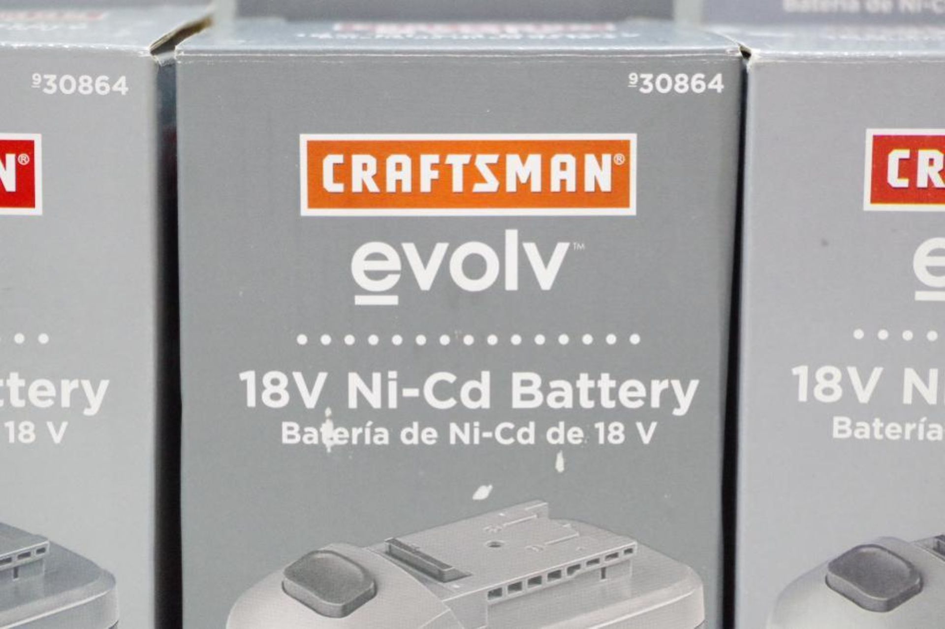(8) NEW CRAFTSMAN evolv 18V Ni-Cd Batteries M/N 930864 - Image 2 of 3