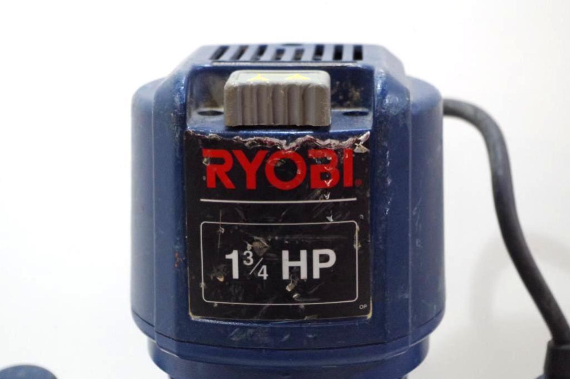 RYOBI 8.5A 1-3/4HP Double Insulated Router M/N R165 Made in USA - Image 4 of 4