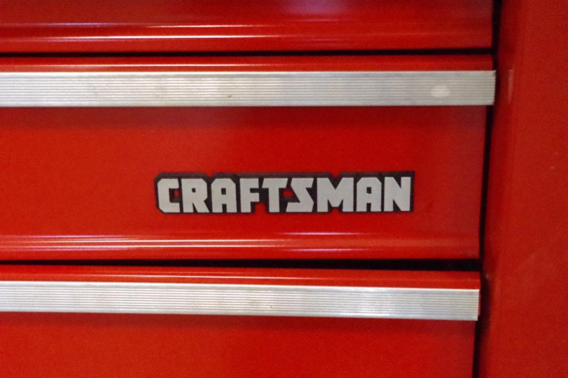 CRAFTSMAN 5-Drawer Rolling Tool Chest - Image 3 of 5